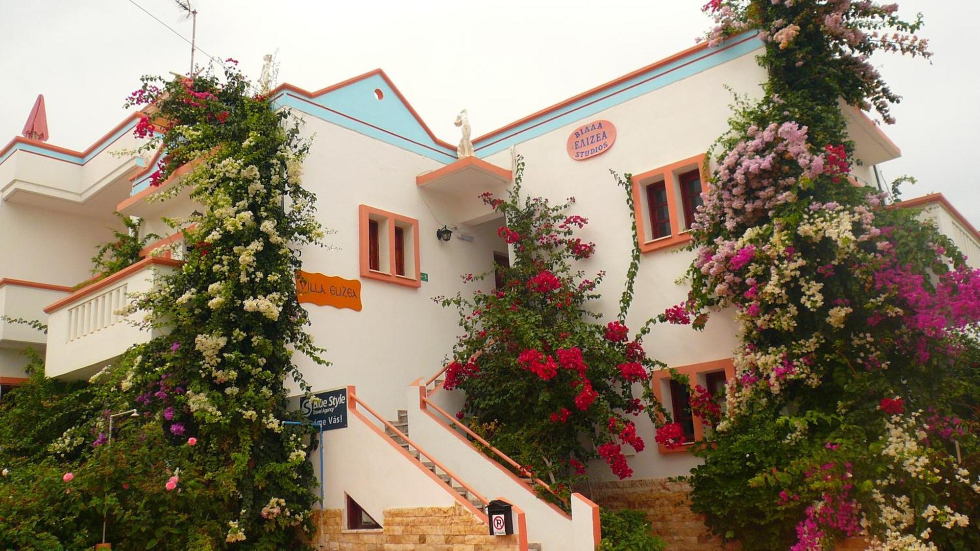 Villa Elizea สตาโลส ภายนอก รูปภาพ